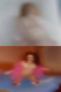 Bomb pussy threesome in Fontana.