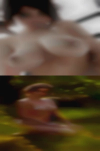 Real everyday nude woman.