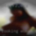Looking women Marinette